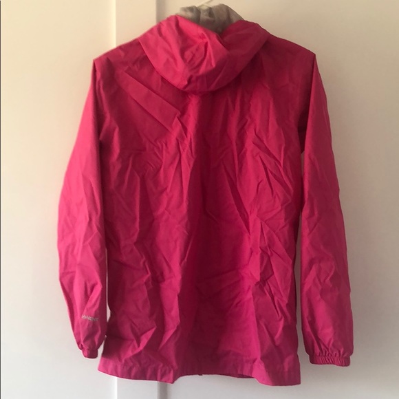 The north face Raincoat - Picture 4 of 4